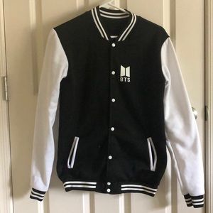 BTS Jungkook sweater